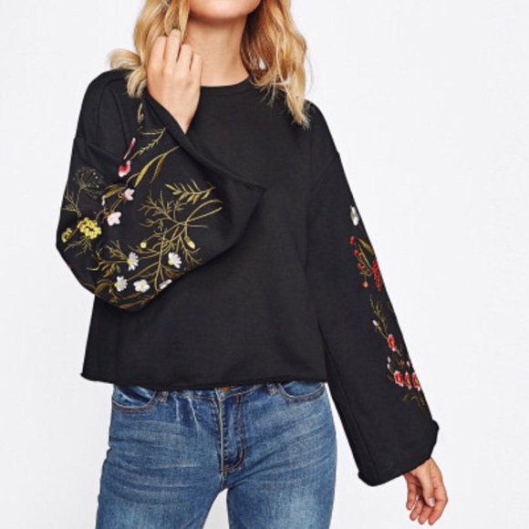 ALMOST HERE! FLORAL EMBROIDERED BELL SLEEVE TOP - Picture 2 of 4